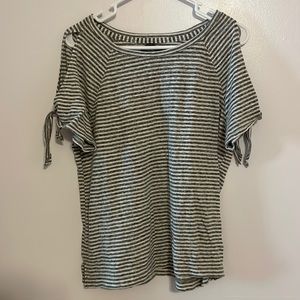 Abercrombie & Fitch Top